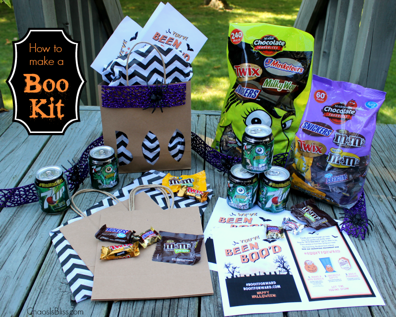 Have some family fun in your neighborhood with this Boo Kit! Learn how to make a Boo Kit with a free Halloween printable. #shop