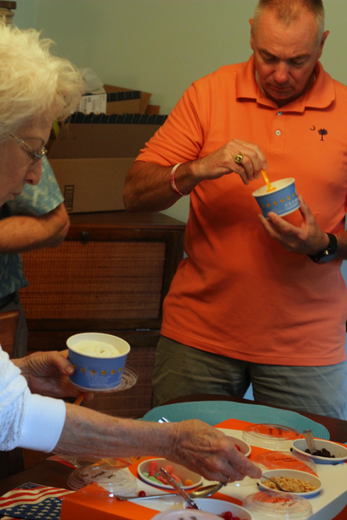 Orange Leaf Pop-Up Party Box